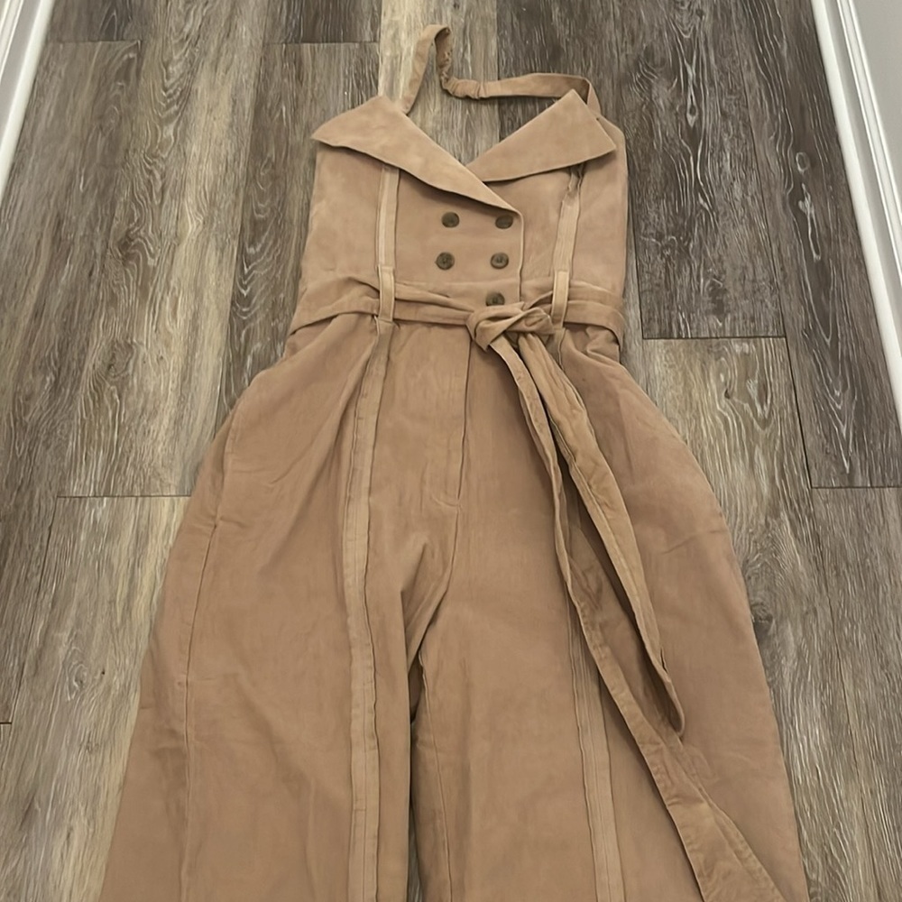 Making the Cut corduroy wide leg Halter Deconstructed Jumpsuit size Medium NWT - Picture 14 of 15
